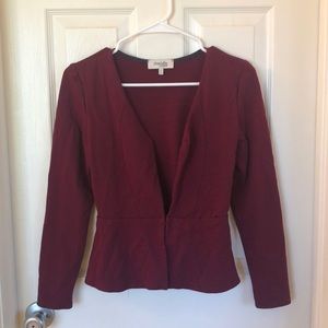 Maroon blazer *SUPER CUTE*